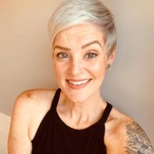 Meet your Posher, Annette